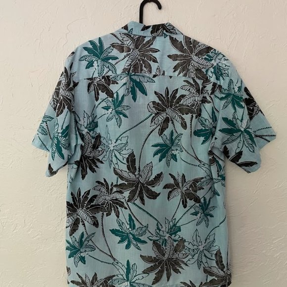 Vintage Royal Creations Hawaiian Shirt -  Light Blue with Palm Trees (Large) - Picture 4 of 4